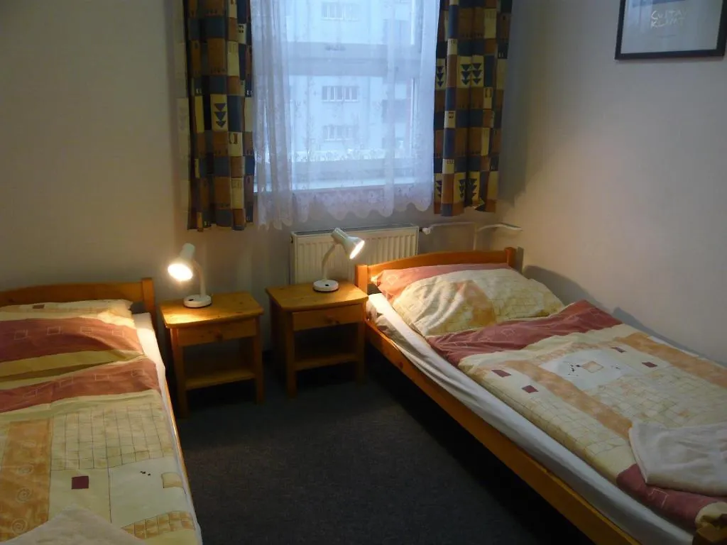 Hotel Hasa 프라하 2*,  체코